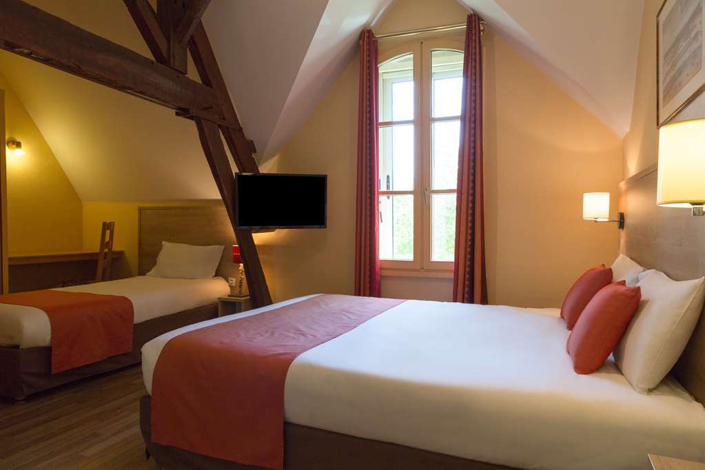 Hotel Henri IV Coutras Room photo
